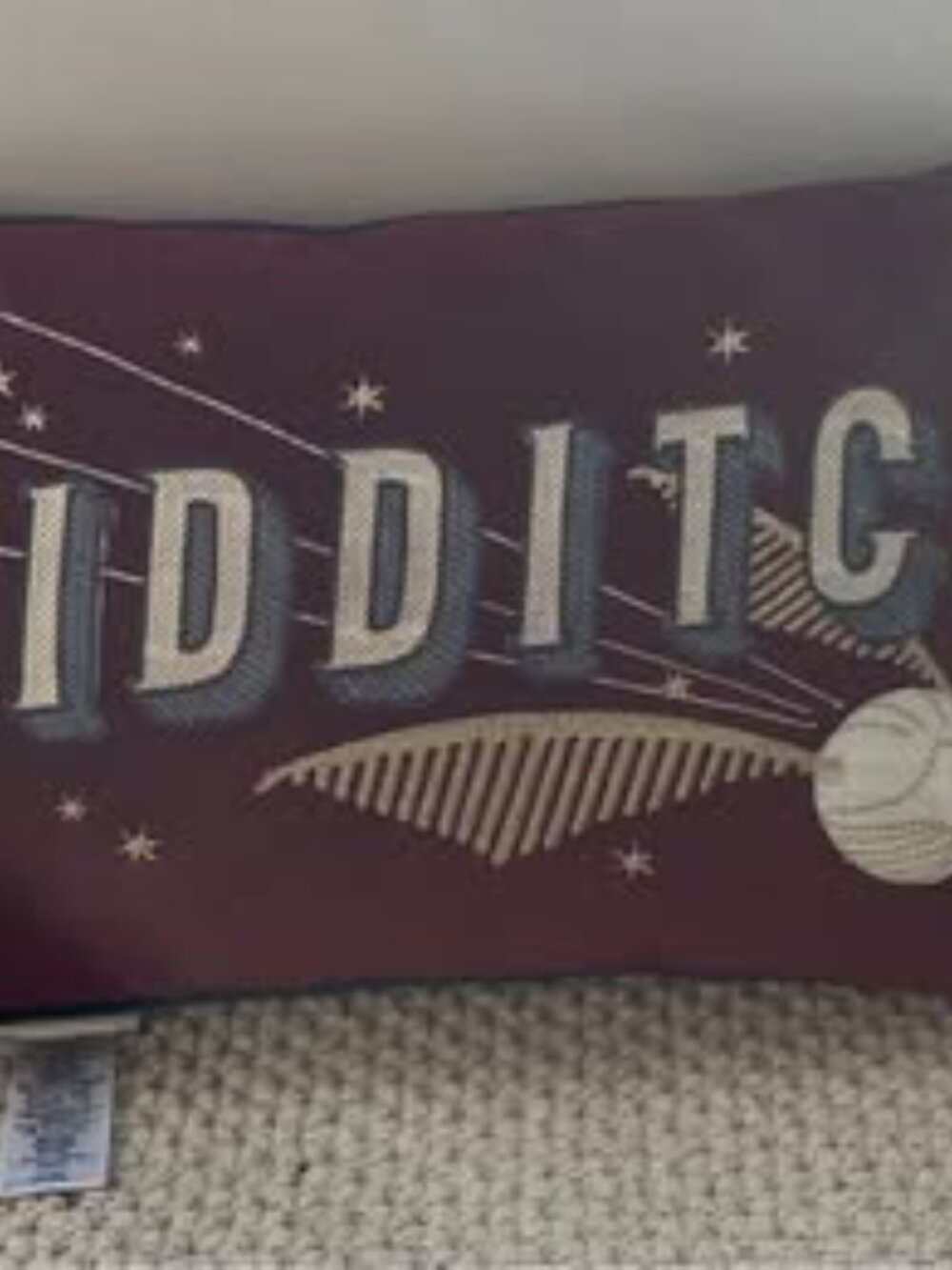 Gently used Harry Potter kids -Patchwork Quilt set with  Quidditch pillow - Picture 6 of 6